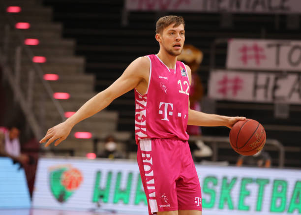 转会市场 转会市场