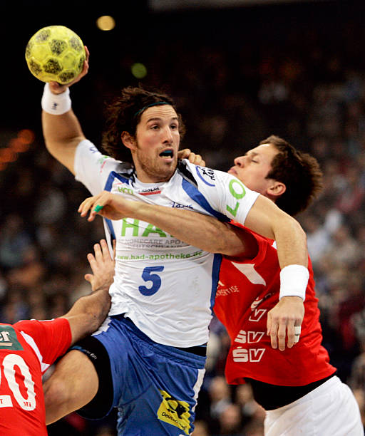 投篮的球员 投篮的球员