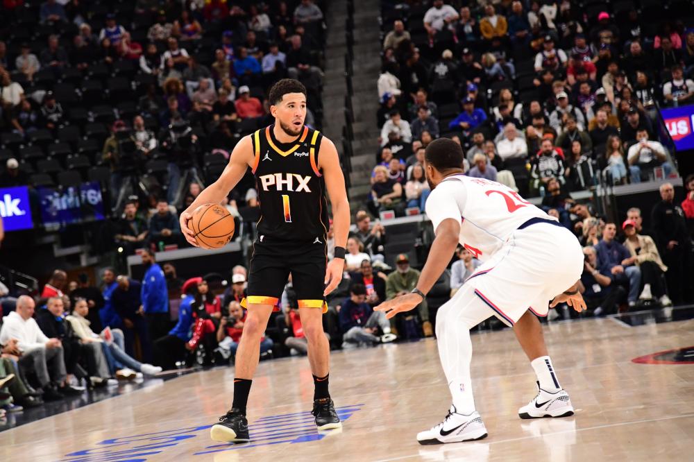 他在进攻端 他在进攻端