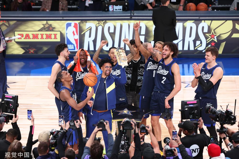 任何违规行 任何违规行